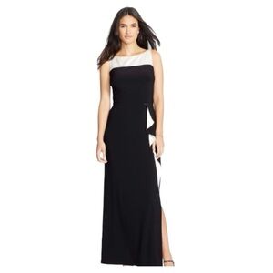 Ralph Lauren Evening  gown silk stretch full length size 8 black and off white